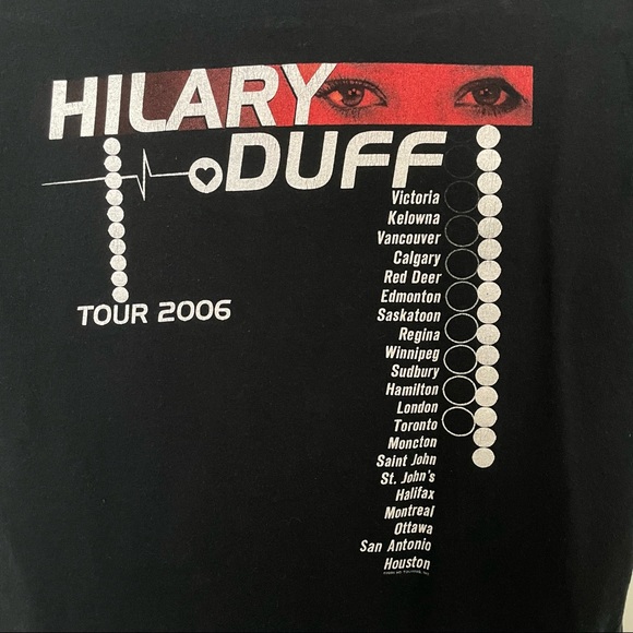 Vintage 2006 Hilary Duff Tour Tee - Picture 4 of 5